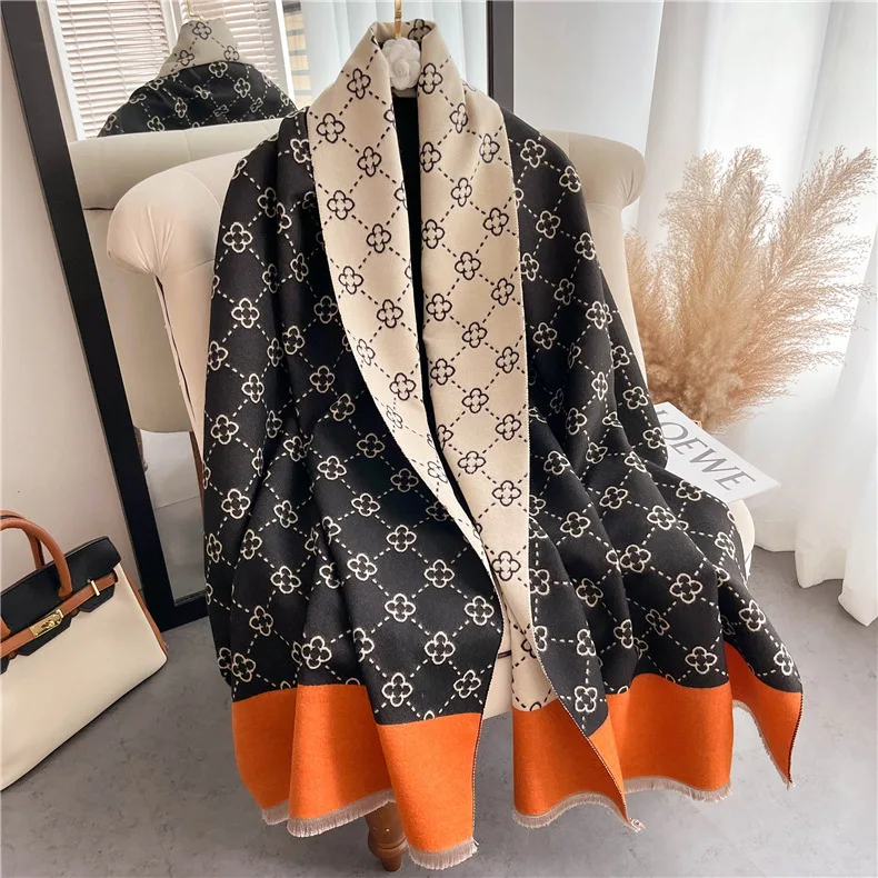 Di lusso di Inverno Del Cachemire Delle Donne 2022 Design Caldo Pashmina Coperta Cavallo Sciarpe Delle Signore Sciarpa Avvolge Foulard Spessa Bufanda_voghion.com