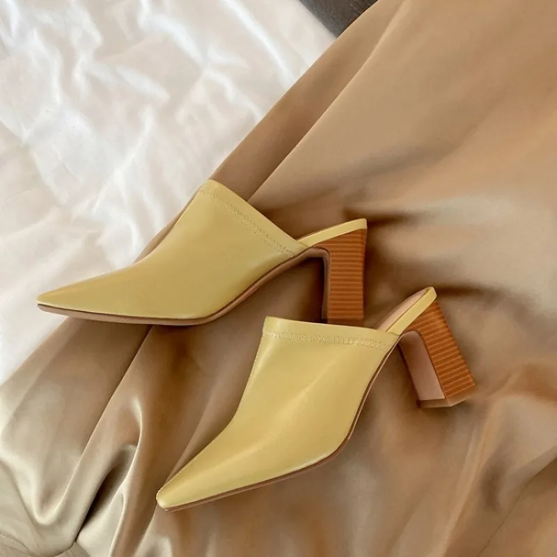 

Женские полутапочки Baotou на толстом каблуке, новинка 2024, модные Универсальные шлепанцы Baojiao на высоком каблуке