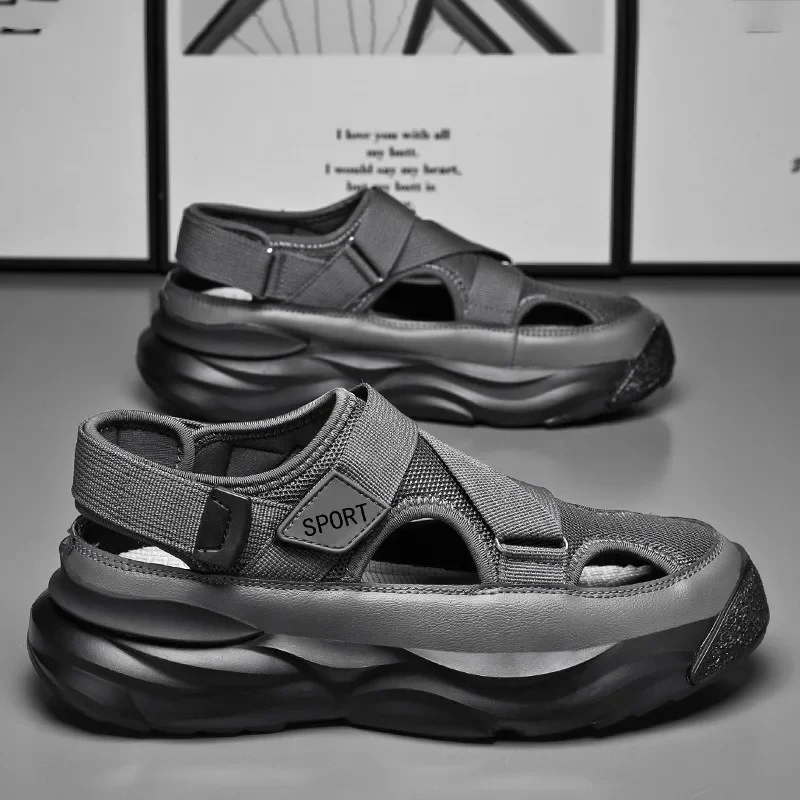 

Trendy Designer Men Sandals Mesh Breathable Casual Shoes Lightweight Non-slip Beach Sandals Flip Flops Man Platform Cave Sandals