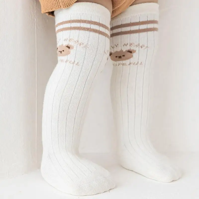 미끄럼 방지 코튼 바닥 양말, 미끄럼 방지 디자인, 카키 양말, 다크 브라운 입고 벗기 쉬움, 흐리고 부드러움