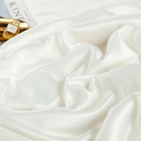 Sondeson Luxury 100% Silk Quilt – Warm Jacquard Duvet