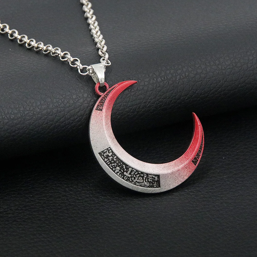 Hot Sale Moon Knight The Scarab Pendant Necklace Marc Spector Compass Movable Wings Ancient Egypt Amulet Necklaces for Fans Cosp 5