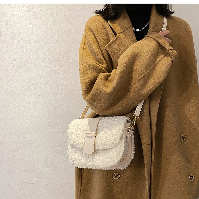 Plush Bag 2023 Winter Messenger Woven Shoulder Strap Saddle Underarm Bag New High Quality Plush Fur Bag Women's Handbag Designer