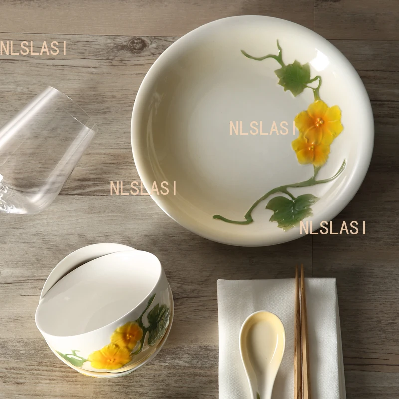 8.5-inch Ceramic Steak Plate Household Circular Dessert Plate Rural Style Plants Flowers and Vegetable Dishes Underglaze Colour