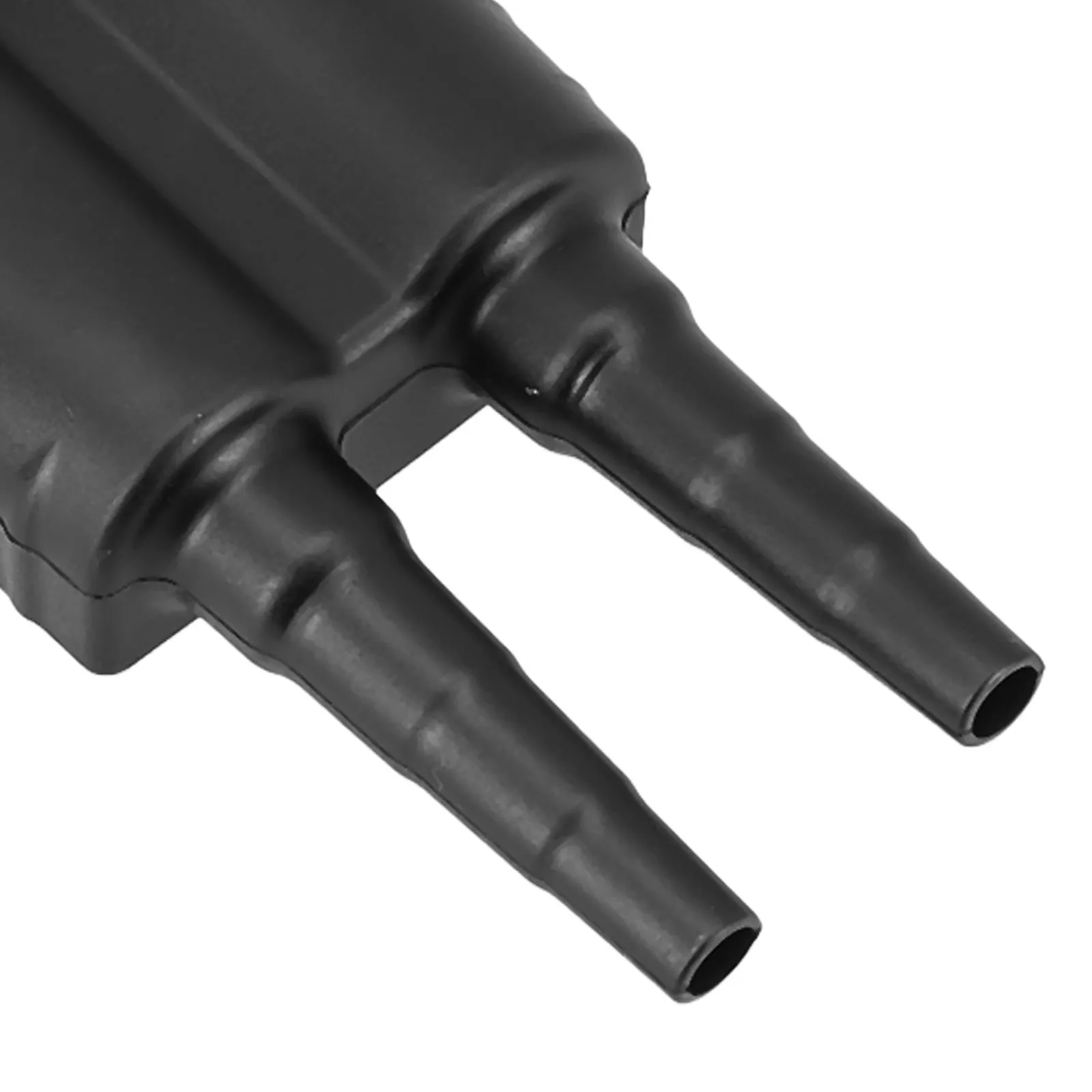 

Duable Wire Joint Plug Silver Plated Copper Straight Plug Waterproof 50A 70*38.7*18.98 Black Cable For Anderson