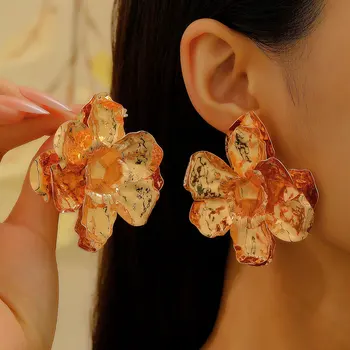 Vintage Exaggerated Gold Color Big Flower Earrings For Women Metal Earing Jewelry 2025 Trending Luxury Floral Earrings Brincos
