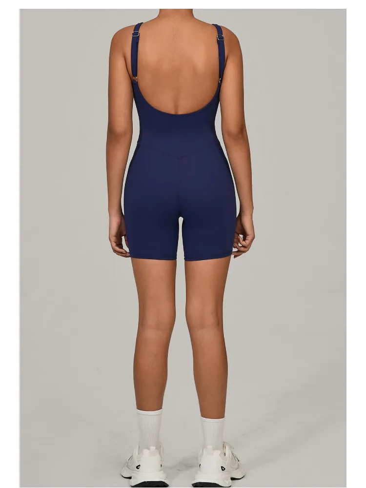 Size chart and fit details