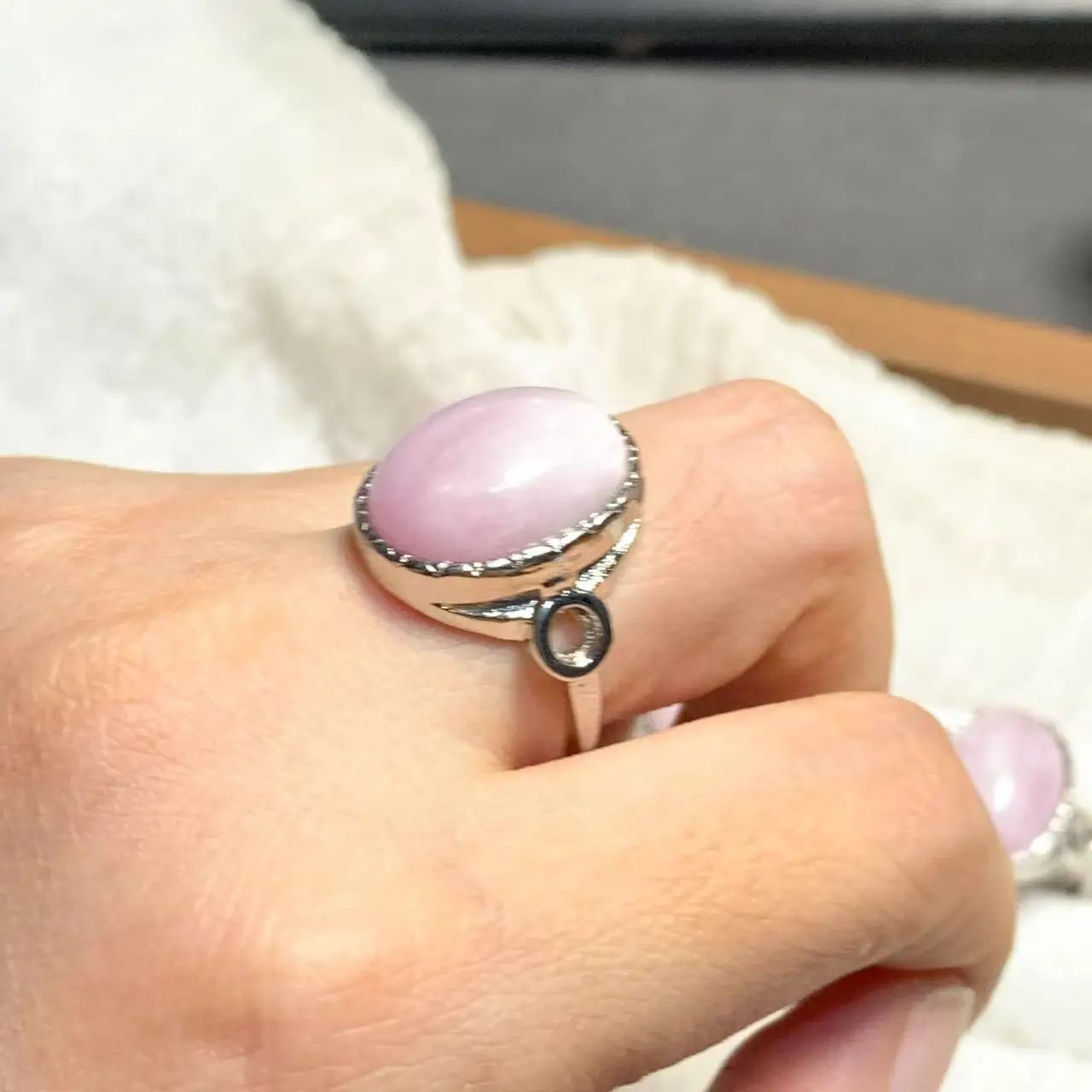 17*12 Natural Kunzite Ring Oval Stone Female Handmade Rings Fine Jewelry for Women Gift Multicolor vintage style