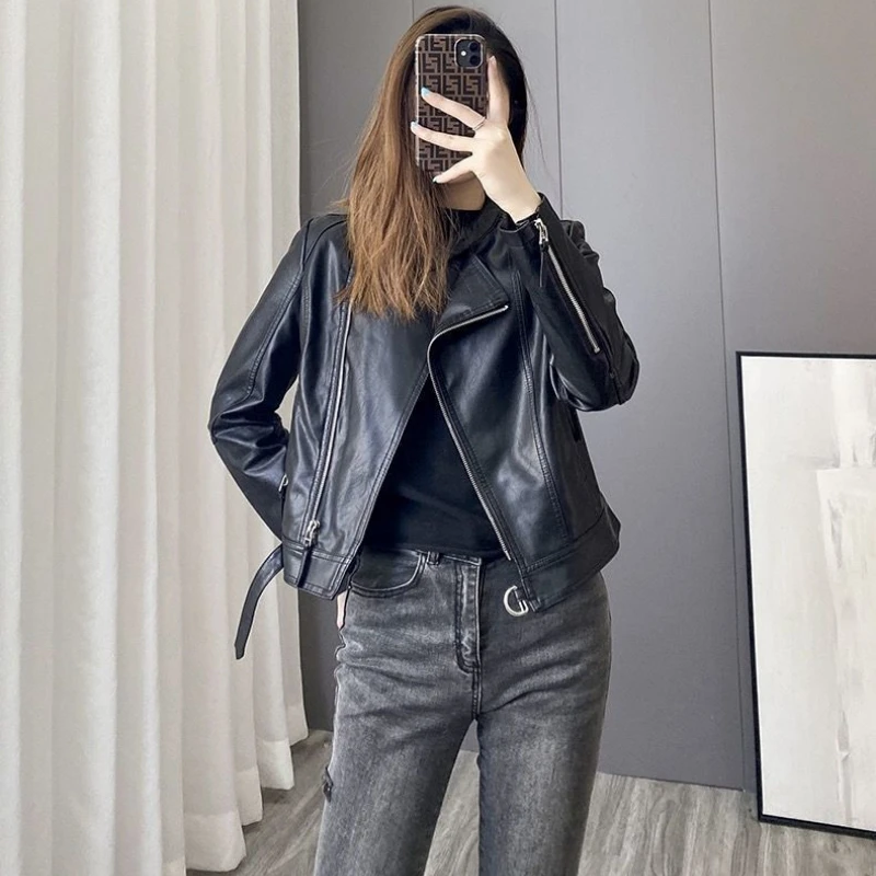 Leather Jacket Women Zipper Motorcycle Jacket Streetwear PU Leather Coat Belt Short Tops Stand-up Collar Black Outerwear Korean