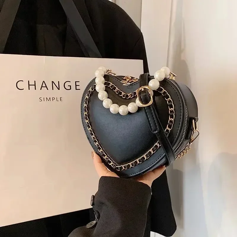 Top Selling Exquisite Single Shoulder Women's Bag New Heart-shaped Bead Shoe Bag with High Texture Bride Red Chain