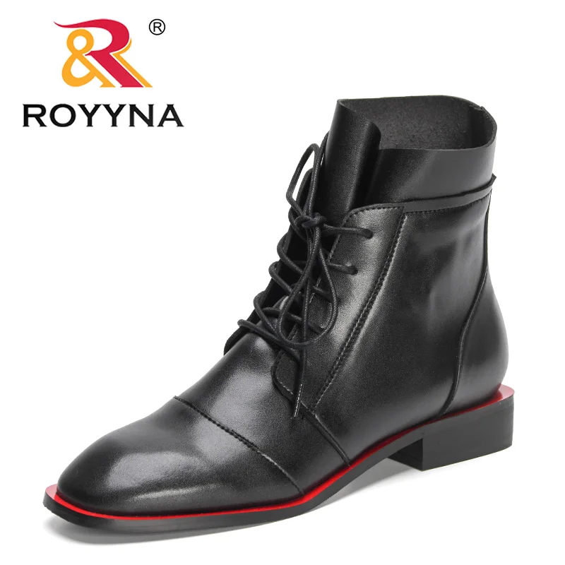 

ROYYNA 2022 New Designers Ankle Boots Women Autumn Winter Round Toe Lace Up Shoes Woman Fashion Motorcycle Platform Botas Ladies