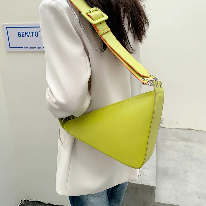 Solid Color Triangle PU Leather Shoulder Bag for Women 2023 Adjustable Shoulder Straps Female Crossbody Bag Designer Luxury Bag