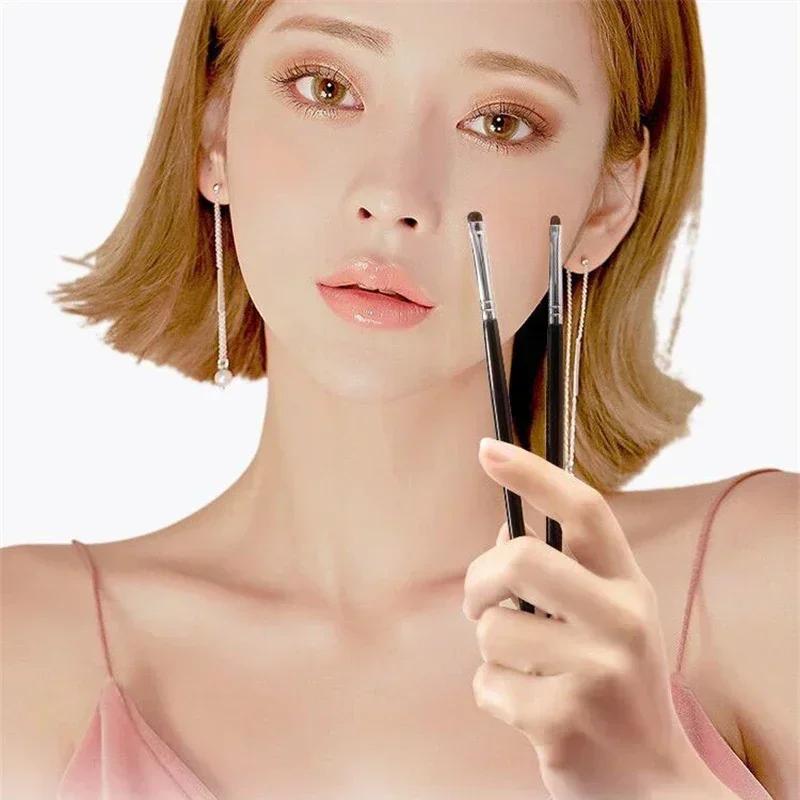 1pc 디테일 스몰 아이섀도우 메이크업 브러쉬 포니 헤어 정밀 아이섀도우 메이크업 브러쉬 테이퍼드 스머지 화장품 도구