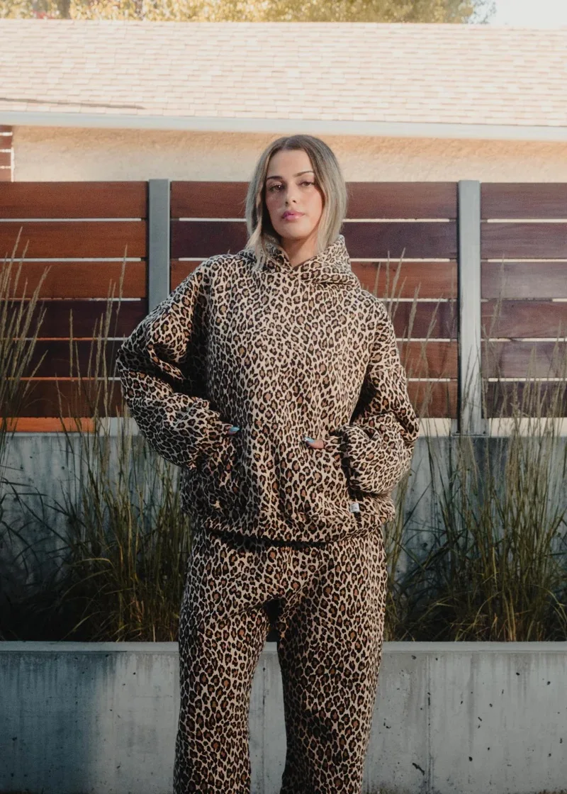 Y2K Leopard Print Hoodie – Unisex Harajuku Hip Hop Style Zip-Up Pullover Sweatshirt for Couples