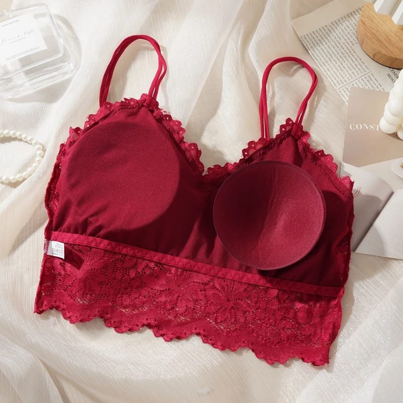 lace bralette panty set side view