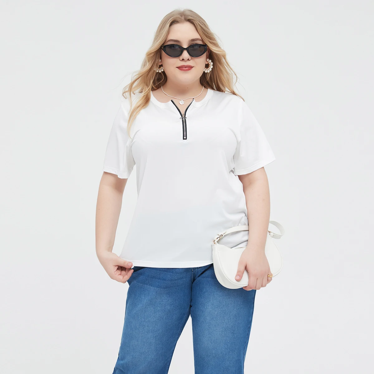 Рисунок 5 - Женская футболка с коротким рукавом