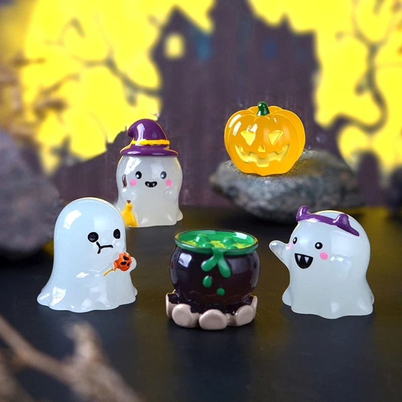 

6Pcs/set Luminous Halloween Ornament Cartoon Wizard Pumpkin Potion Ghost Doll Micro Landscape Dollhouse Halloween Scene Decor