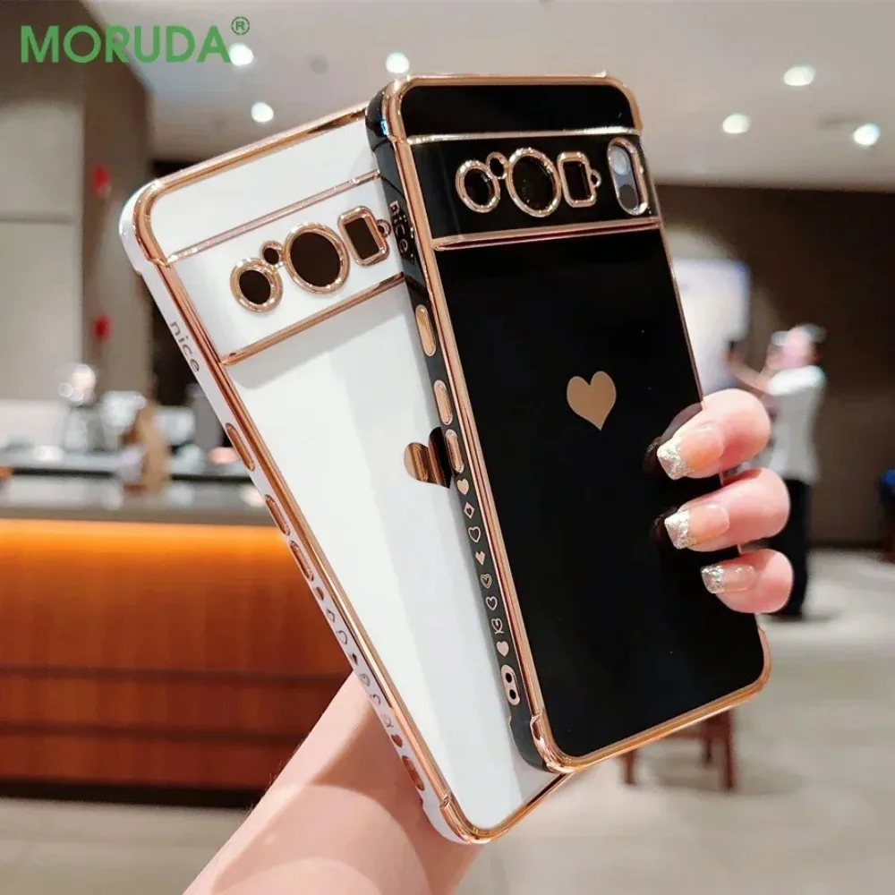 Fashion Love Heart Plating Shockproof Soft Lens Protection Case