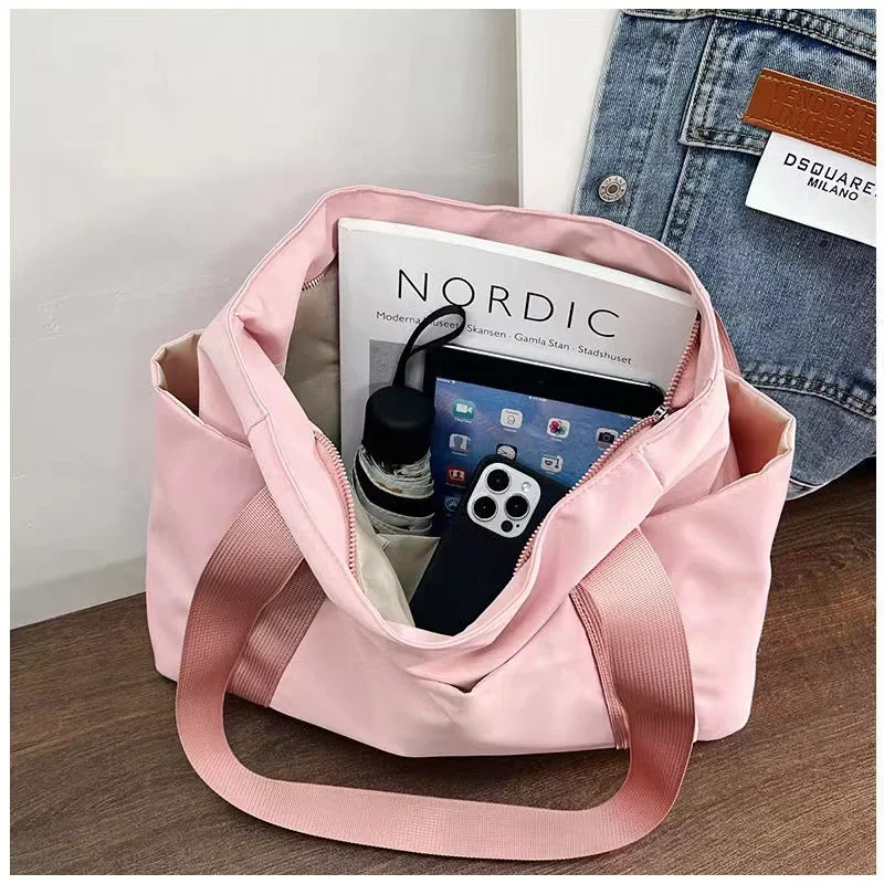 Large Capacity Nylon Handbag New Women's Bag Solid Color Tote Bag Commuting Shoulder Bag Leisure Simple Mommy Go Out Bag 2025