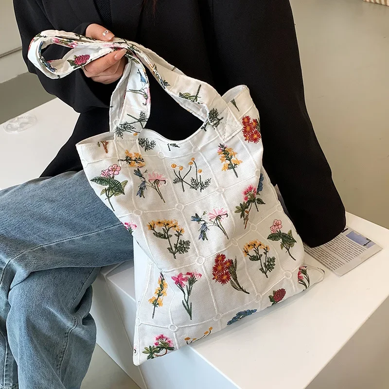 

High Quality Women's Bags Embroidered Fashion Ladies Tote Bag Casual Female Hand Bag Designer Vintage Shoulder Handbag for Women