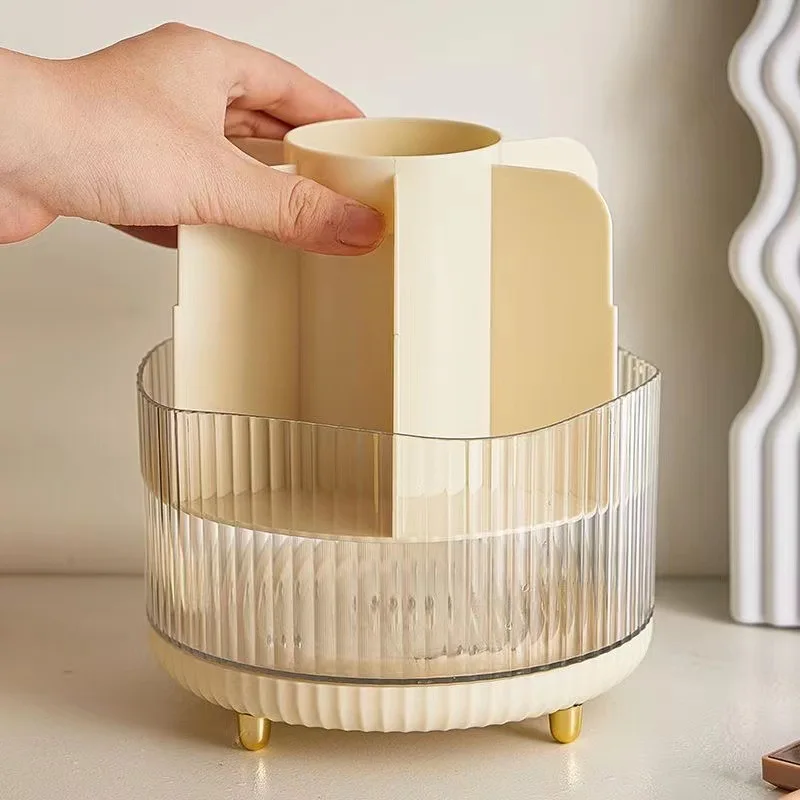 Rotating Makeup Organizer Large Capacity Cosmetics Makeup Brush Holder With Lid Multi-Functional Pen Holder Lipstick Storage Box