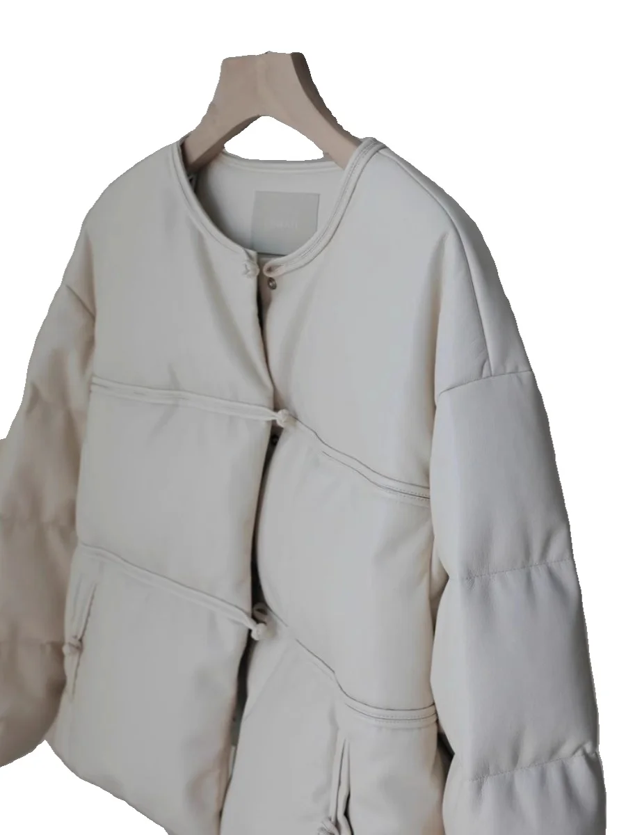 

Winter Thickened O-neck Short Protein Leather Cotton-Padded Coat down Top