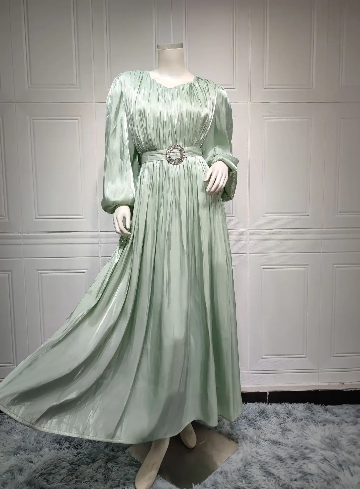 Eid Muslim Silky Satin Abaya Party Dress for Women Puff Sleeve Morocco Abayas Dubai Pleated Evening Dresses Caftan Robe Vestidos