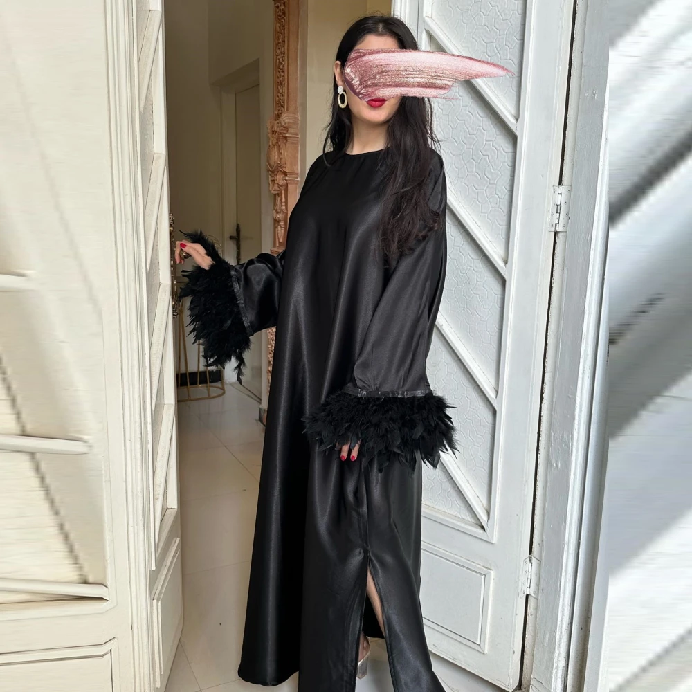 

Qcenkern Satin O Neck Evening Gowns Long Sleeves Feathers For Women Party Arabic Black Formal Prom Dress 2023 Robe de soire