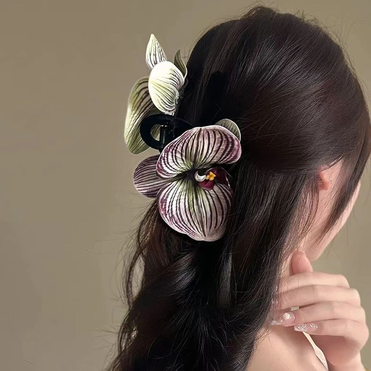 1pc Thai Wald Stil Bogen Haarnadel Temperament Urlaub Stil Hinterkopf Haar Clip Shark Clip Haar Zubehör