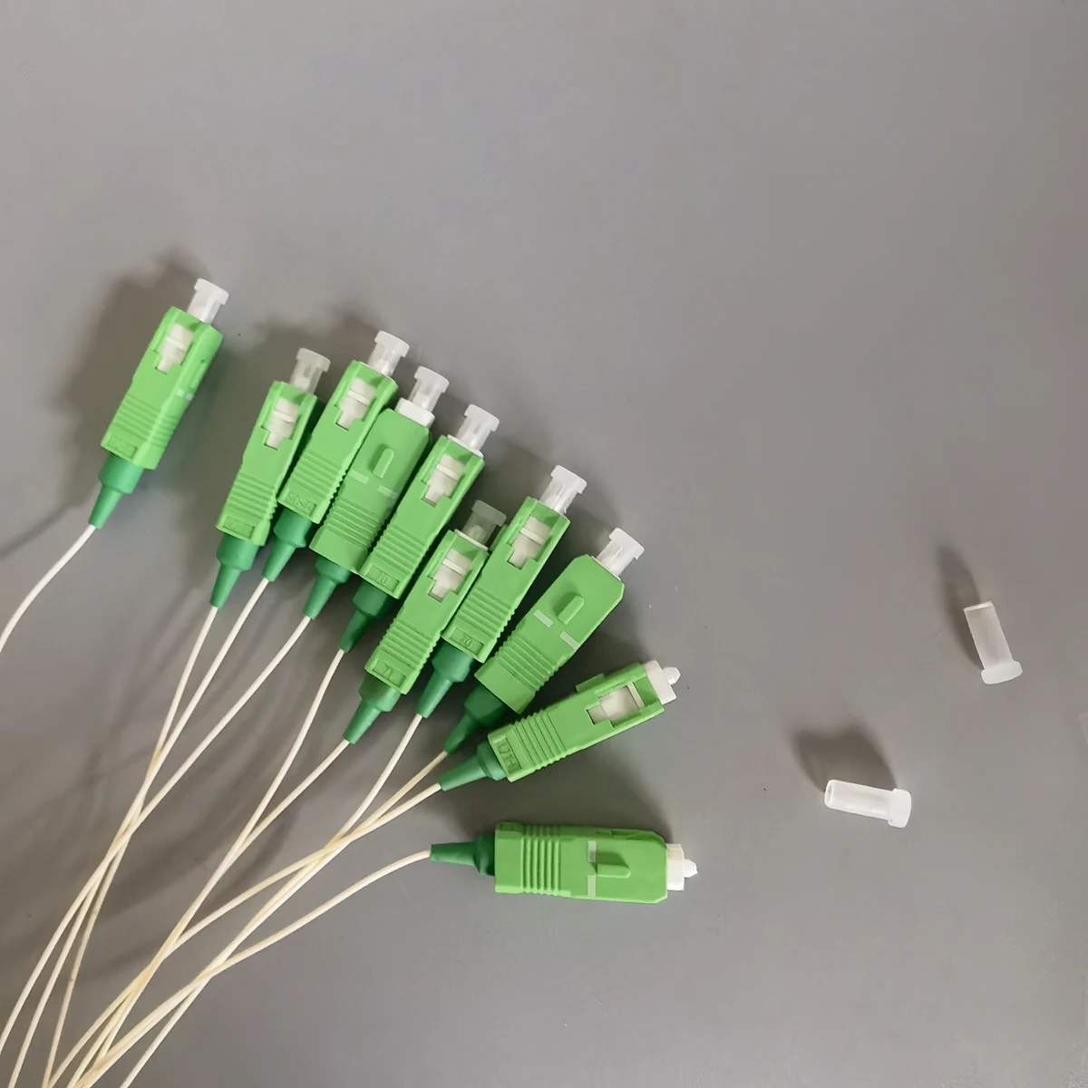 10pcs SC/APC Single Mode Fiber Pigtail 9/125&mu;m 1m 0.9mm Fiber Optic Patch Cable Optical White Pigtail Indoor FTTH