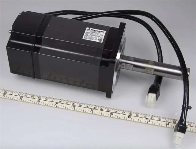 New 0J6300100A12 Tajima Parts HC-MFS52-S1 500W Servo Motor For Tajima Embroidery Machine