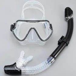 Premium Anti - Fog Scuba Diving and Snorkeling Mask with Silicone Skirt (Black)