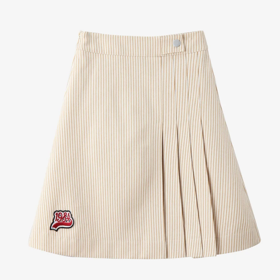 Beige pleat skirts