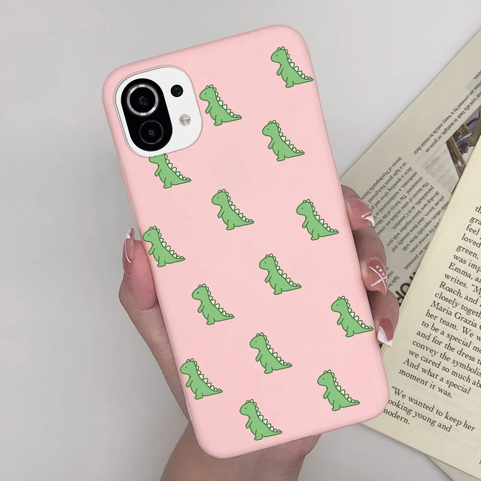 Cute Cartoon Daisy Matte Shockproof Phone Case - Elegant Protection with Casing