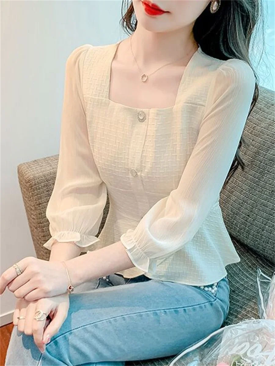 Woman Spring Autumn Style Blouses Shirts Lady Casual Three Quartz Sleeve Square Collar Blusas Tops DF4602