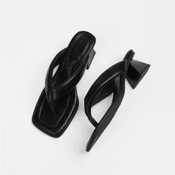 2026 Summer New Square Toe Sandals for Women's Outdoor Wear Niche Style for Lazy People High-heeled Flip Flops Women 1
