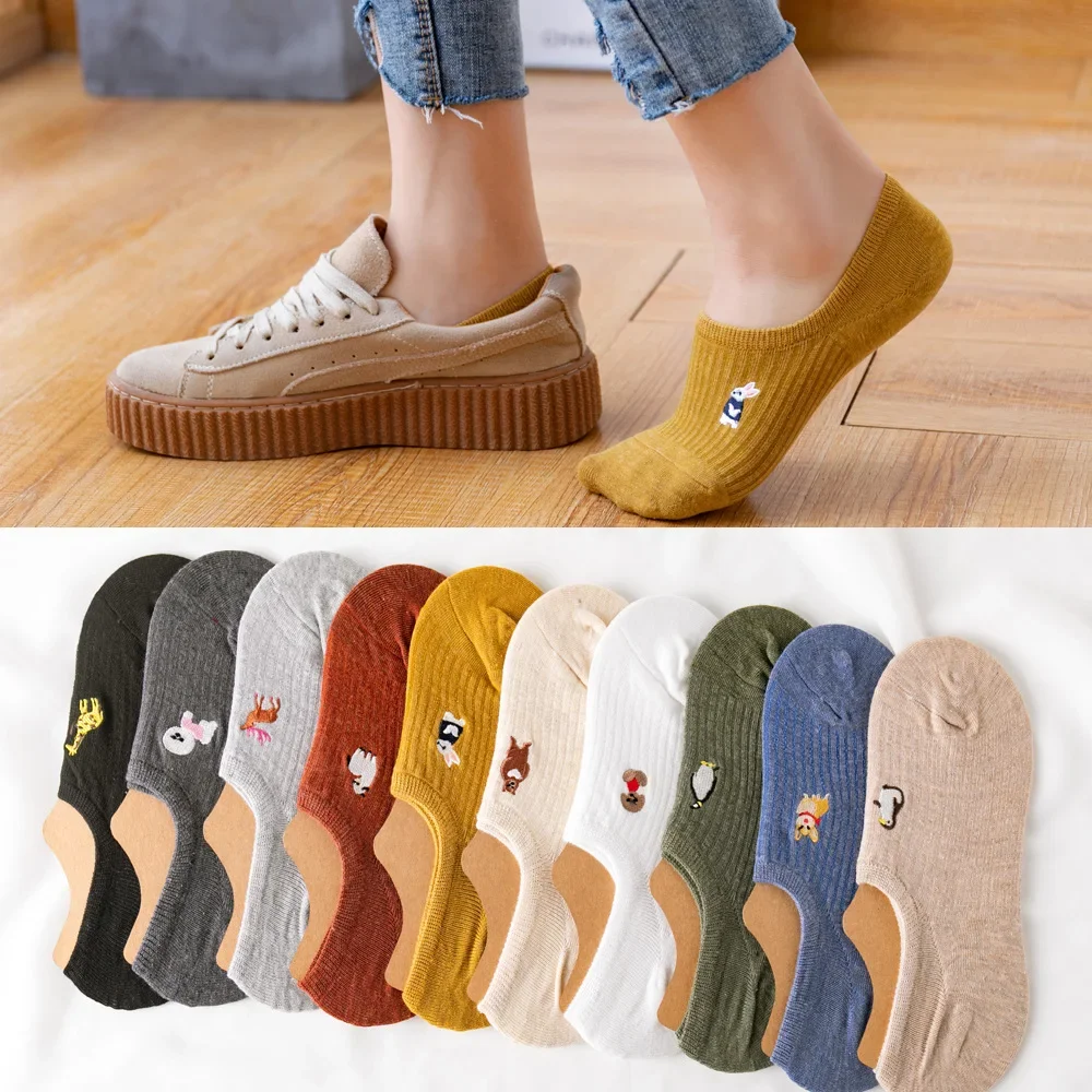 

Solid Color Simple Boat Socks Embroidery Cute Short Socks Women Invisible No Show Sock Slipper Non-slip Silicone Low Ankle Socks