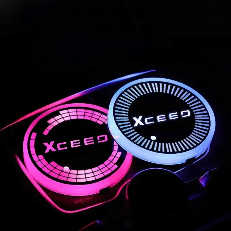 Luminoso Car Water Coaster Cup Holder Pad Ricarica Usb Per Kia Xceed Logo 2023 Led Drink Cupmat Atmosphere Rgb Light Accessories