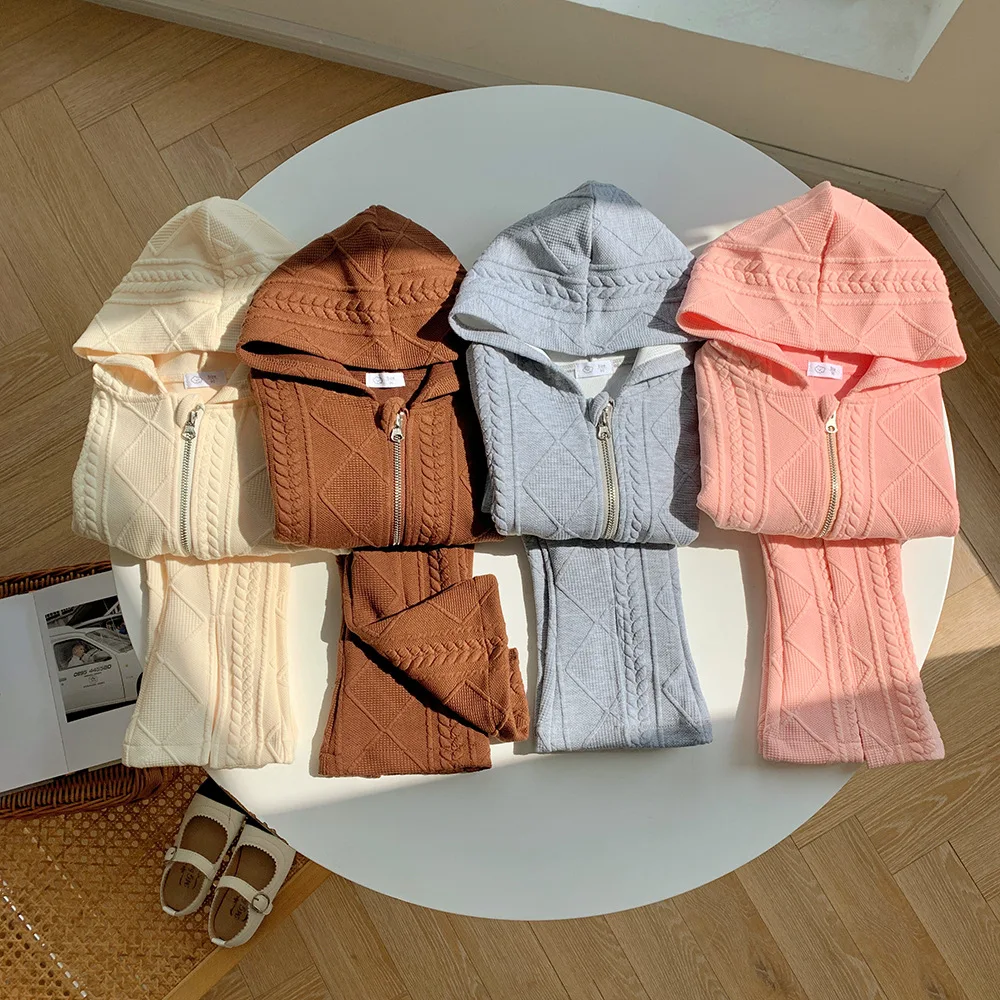 

2024 Spring and Autumn Girls' Casual Sweater Set Fashion Set Versatile Hooded Knitted Coat Two Piece Set Korean Edition