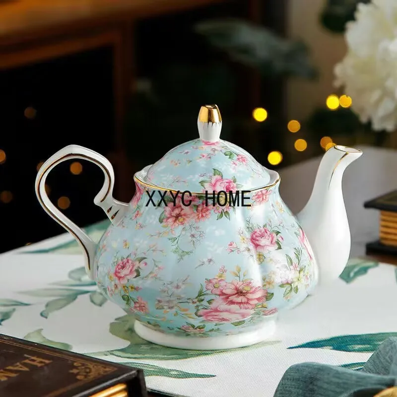 

900ML European Bone China Teapot English Afternoon Tea Set Teapot High-Grade Porcelain Coffee Pot Heat Resistant Kettle Pot