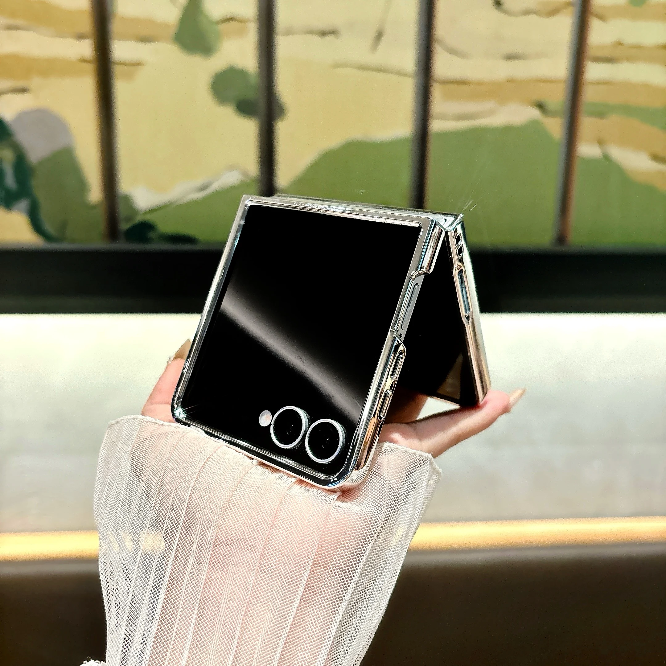 Luxury Fish Scale Butterfly Stand Case For Samsung Galaxy Z Flip_voghion.com