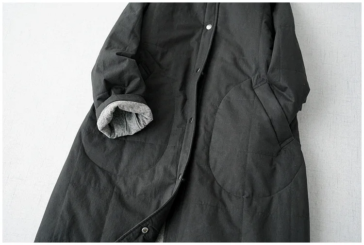 Trendy Quilted Maxi Coat for Women - Stand Collar Button Closure Long Jacket with Side Pockets for Fall Layering