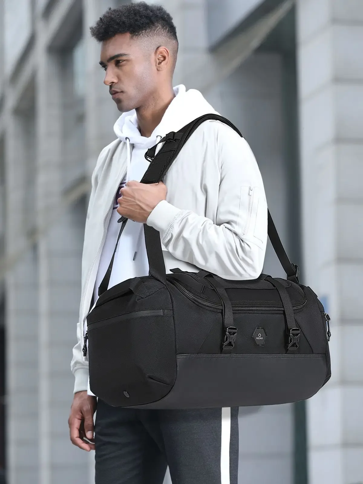 OZUKO Duffel Bag Large Travel Bags Capacit Weekender Travel Luggage Men Outdoor Hiking Sport Bag Football Backpack Ball