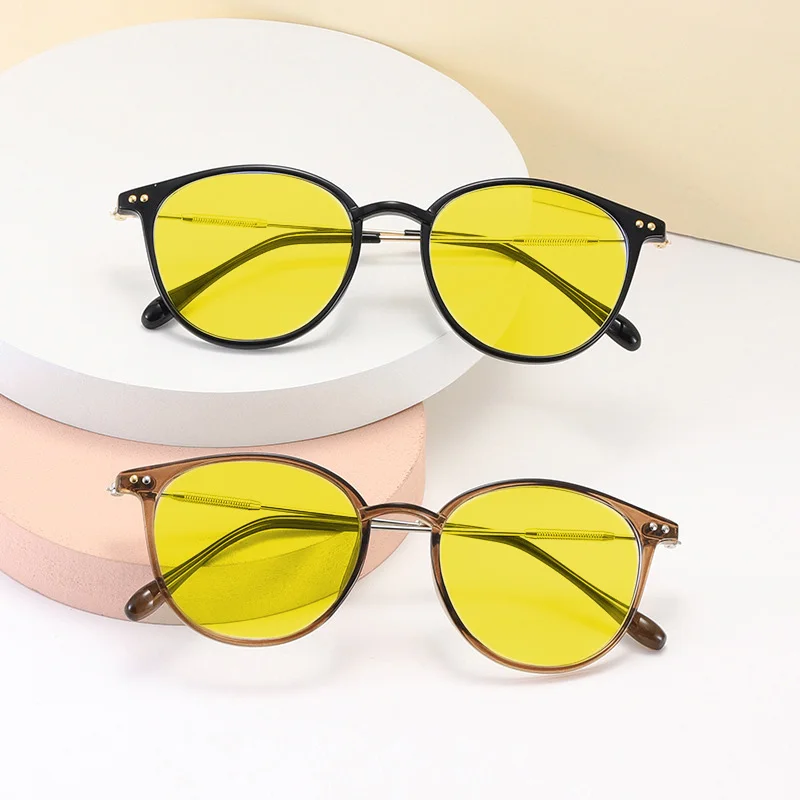 Ultra Light Outdoor Round Sunglasses Fashionable Night Vision Reading for Women and Men Car Driving Computer Protective Glasses