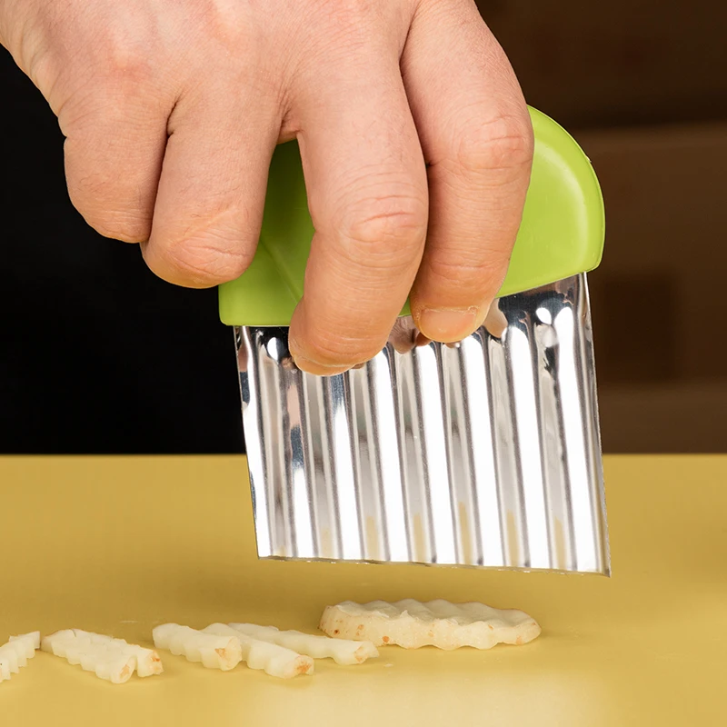 Stainless Steel Potato Chip Dough Vegetable Fruit Crinkle Knife Chopper French Fry Maker