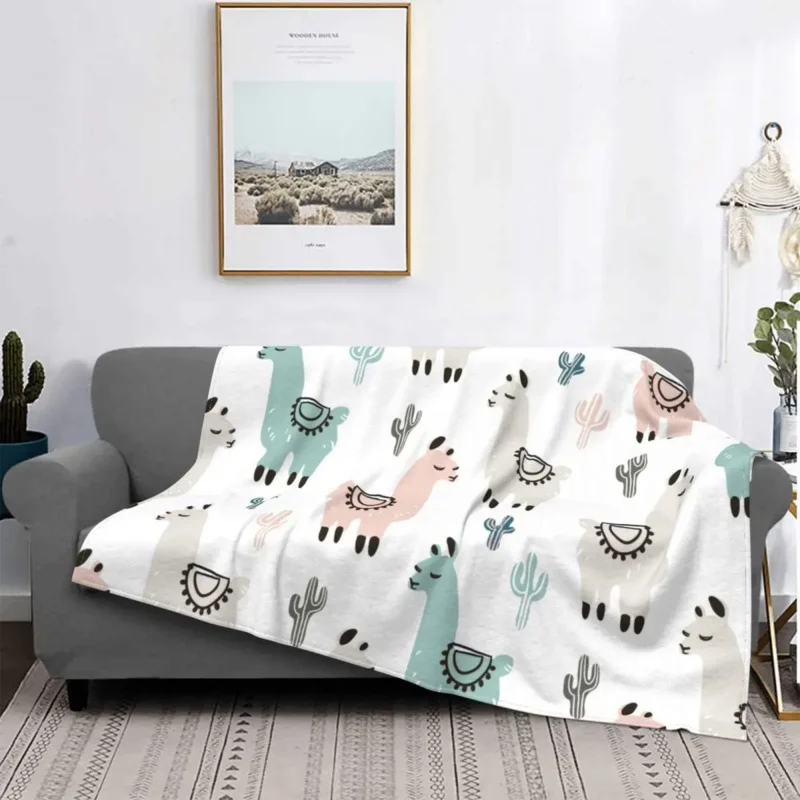 

Scandinavian Style Alpaca Blankets Cute Cartoon Animal Flannel Novelty Breathable Throw Blanket for Coverlet Autumn/Winter