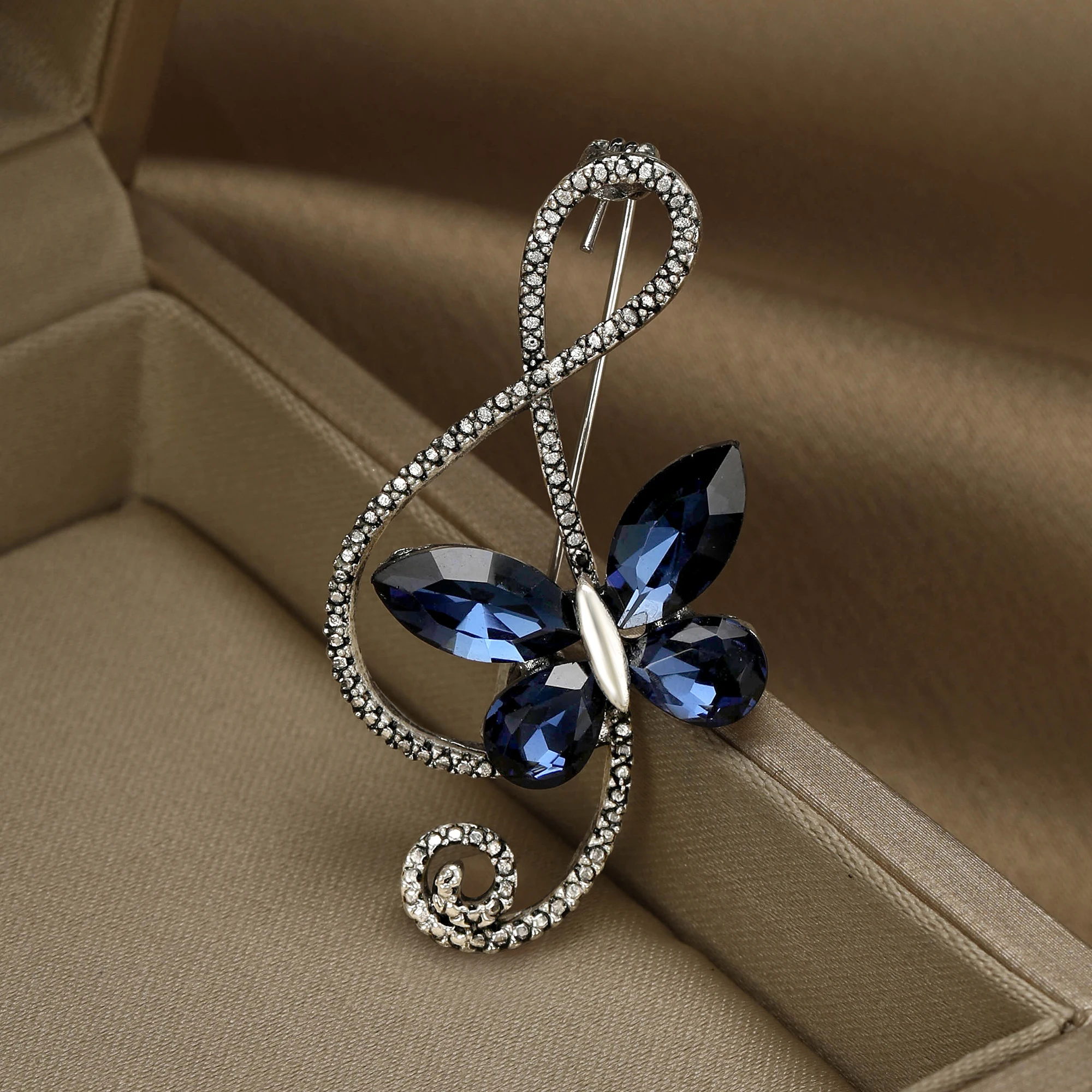 Rhinestone Butterfly Pins Women Unisex Shiny Glass Musical Note Brooches Event Party Backpack Decoration Clothes Accessories