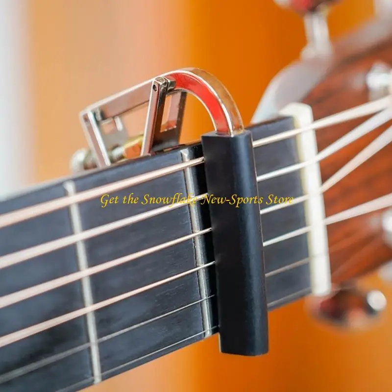 E56D Vielseitiger Gitarren-Kapodaster für Akustik- und E-Gitarren. Kapodaster mit zartem Silikonpolster, verstellbar und – Detail 9