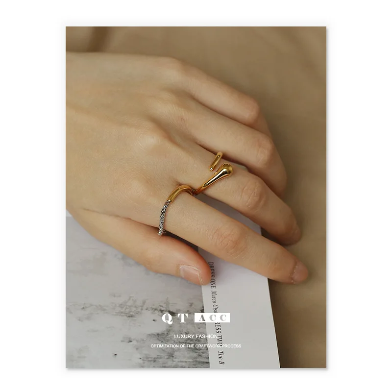 

High color retention vacuum electroplating genuine gold, simple gold and platinum chain ring in Europe and America