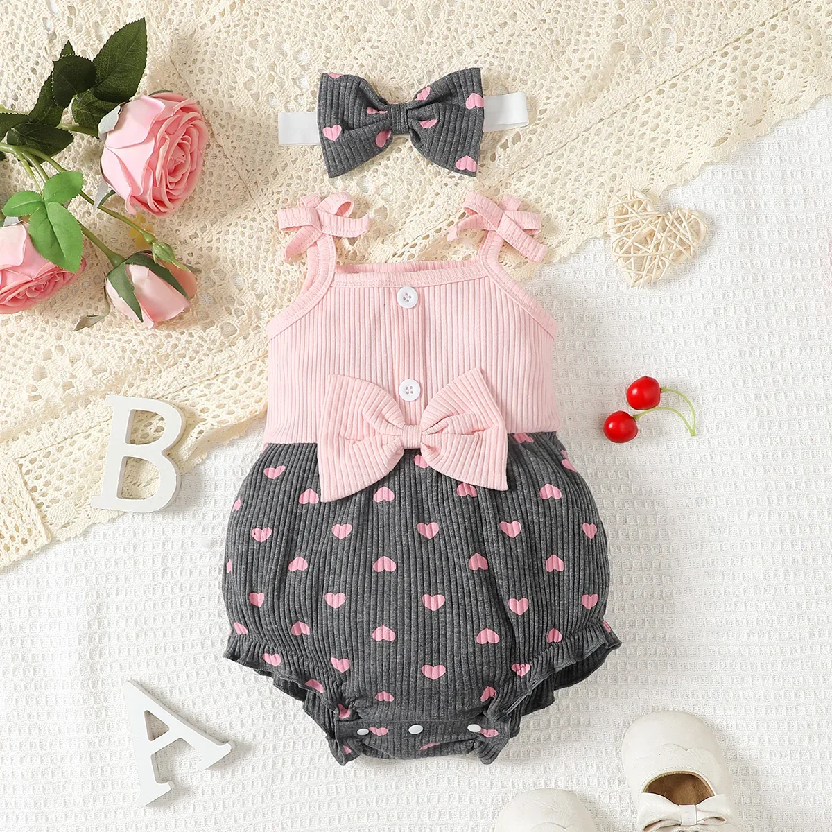 

Summer Newborn Baby Girl Romper Cotton Bow and Suspender Patchwork Heart Printed Jumpsuit Daily Onesie Clothes for 0-24 Months